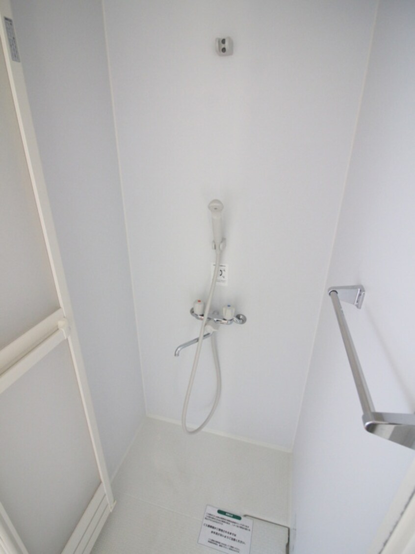 バス／シャワールーム等 さつき荘