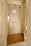 玄関 ウィンザ－パレス川口