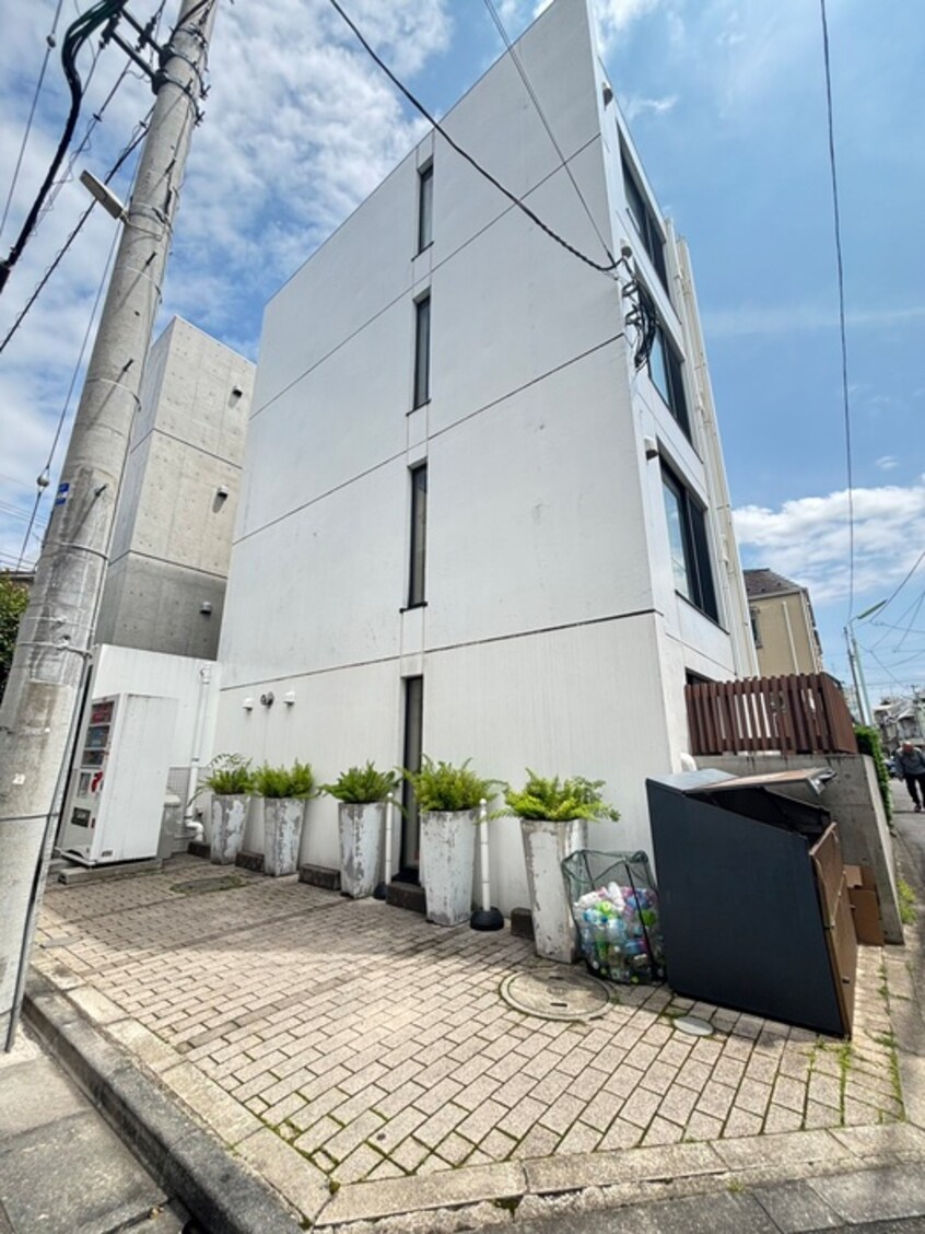 外観写真 ALERO高円寺南