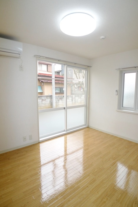 居室 フレンドシップ岩沢Ｃ