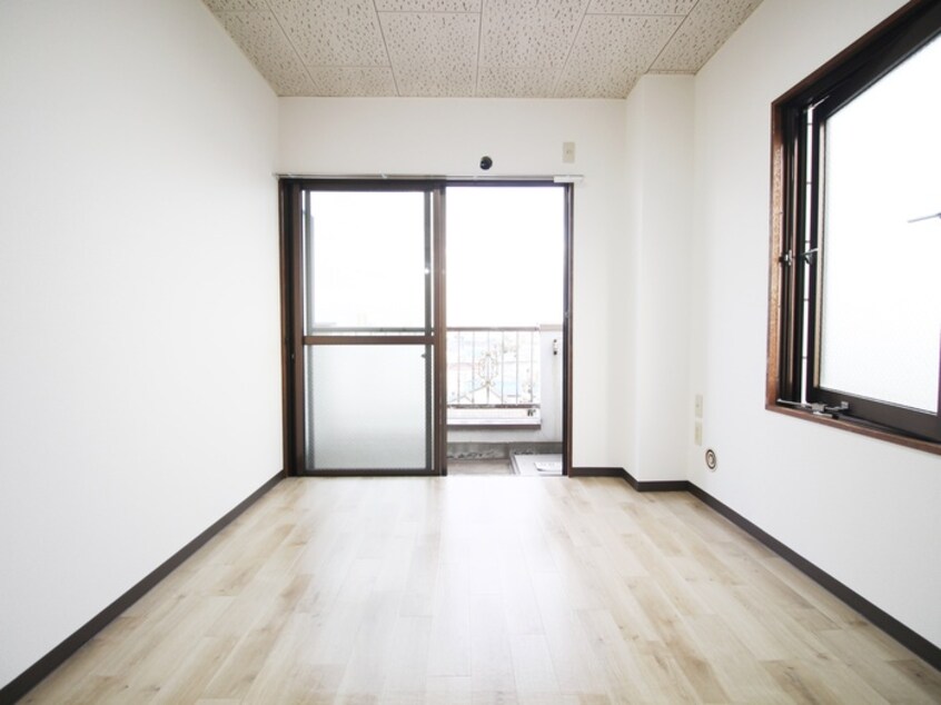 省エネ性能ラベル 第57新井ビル