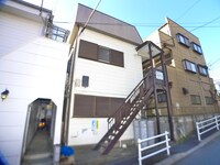ドミール・モリス