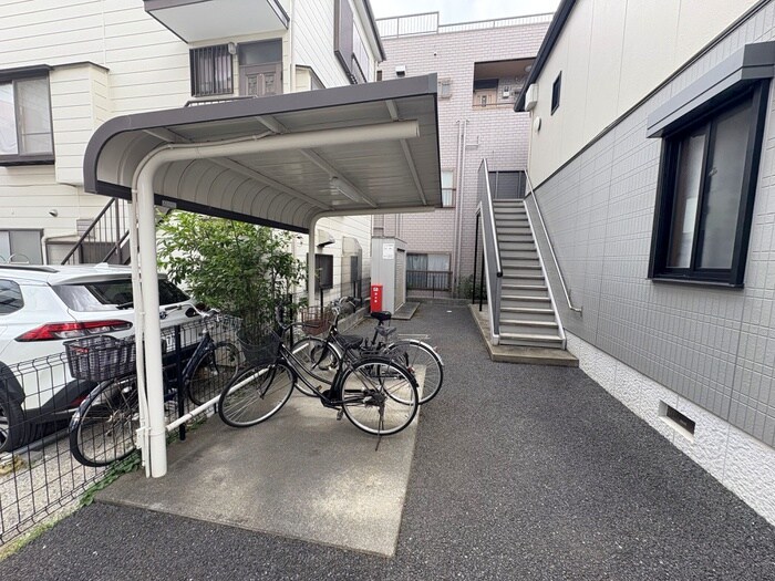 駐輪場 ブライズモル