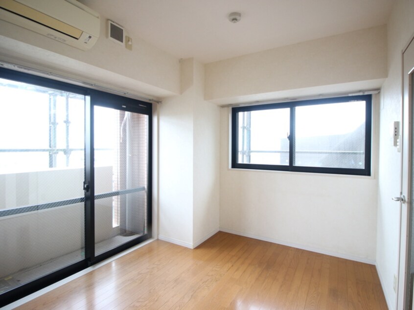 居室 サンライズ・ロイヤル湘南