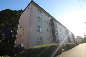 鵜野森団地F棟（302）
