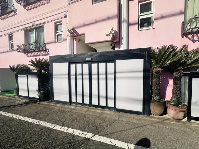 エントランス部分 ロイヤルハワイアン