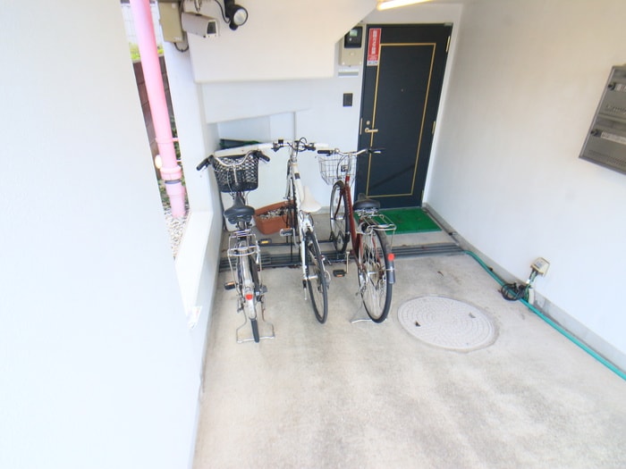 駐輪場 ロイヤルハワイアン