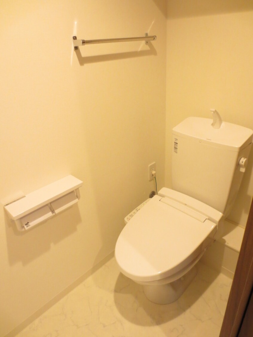 トイレ カスタリア人形町Ⅲ