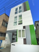 VARYｓ北千住の外観