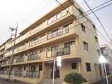 ベルヴィ新城