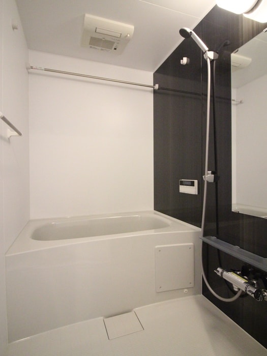 バス／シャワールーム等 アパルトマン御成町