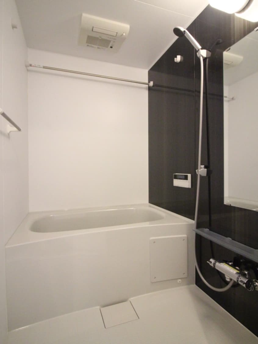 バス／シャワールーム等 アパルトマン御成町
