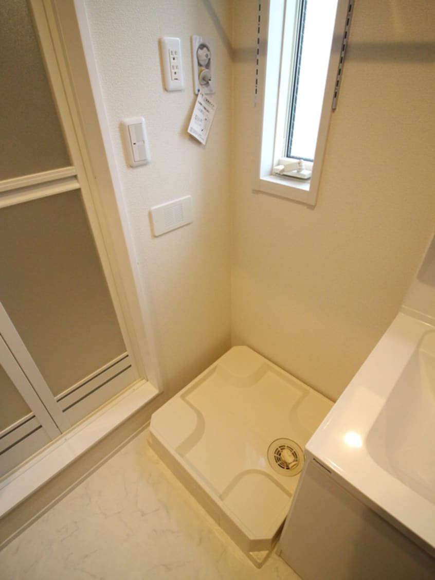 洗濯機置場 アパルトマン御成町