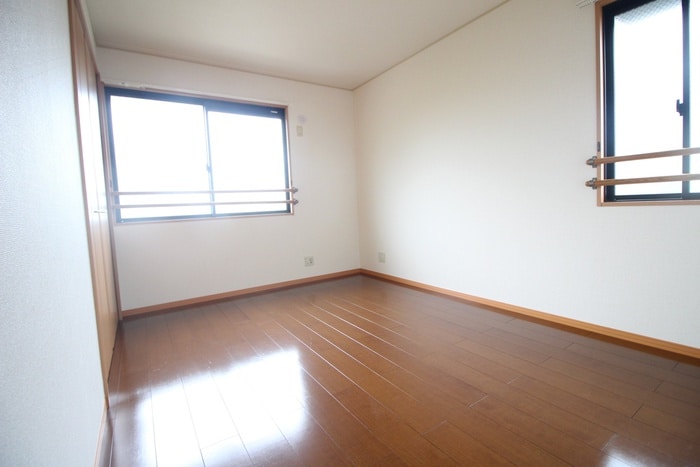 居室 サンフルさがみ野A