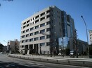 成城警察署(警察署/交番)まで70m あかねビル