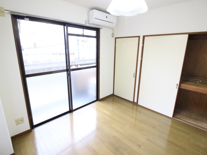 居室 エステート鹿島