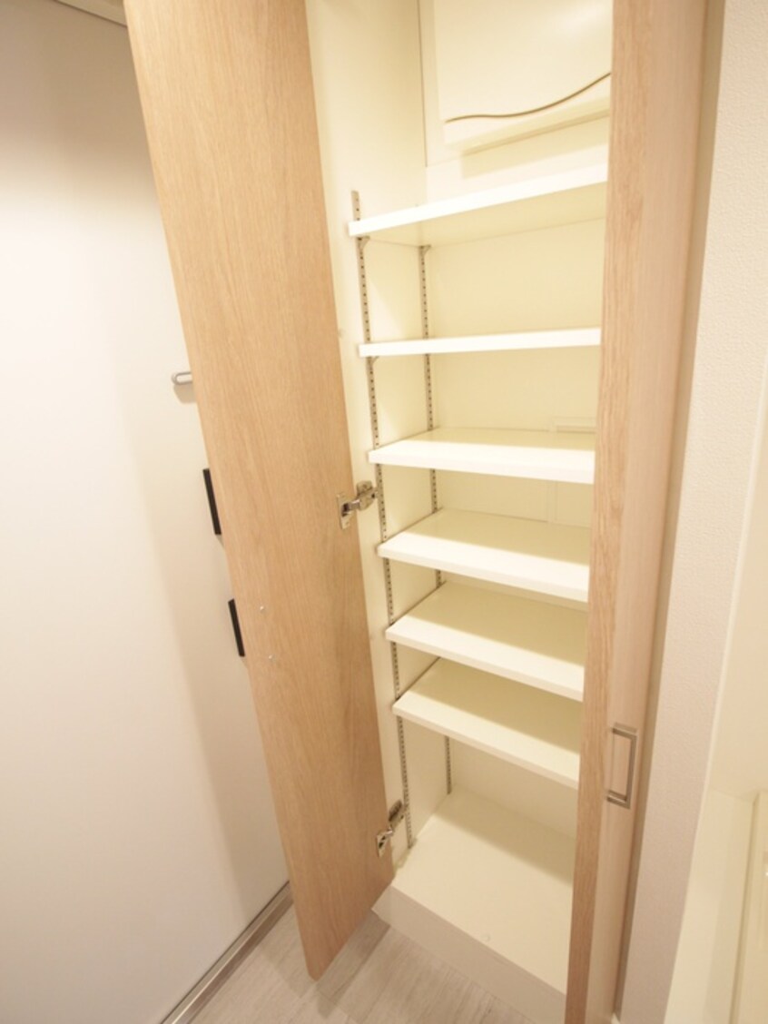 靴箱 ラクラス旗の台