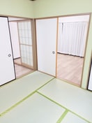 居室 ベルゾ－ネ喜沢