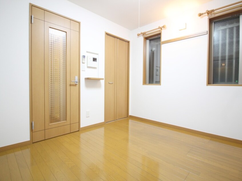 居室 ニューキャッスル中野新橋