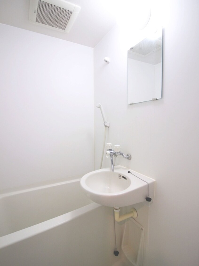 バス／シャワールーム等 きららベガ