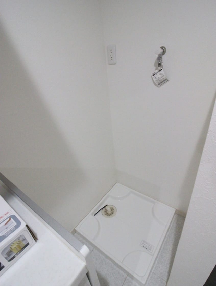 洗濯機置場 ＡＤＥＡＭ井の頭