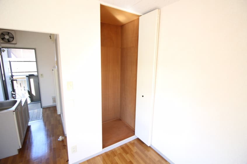 収納 レノア－ル東横