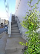 エントランス部分 フローラ千葉