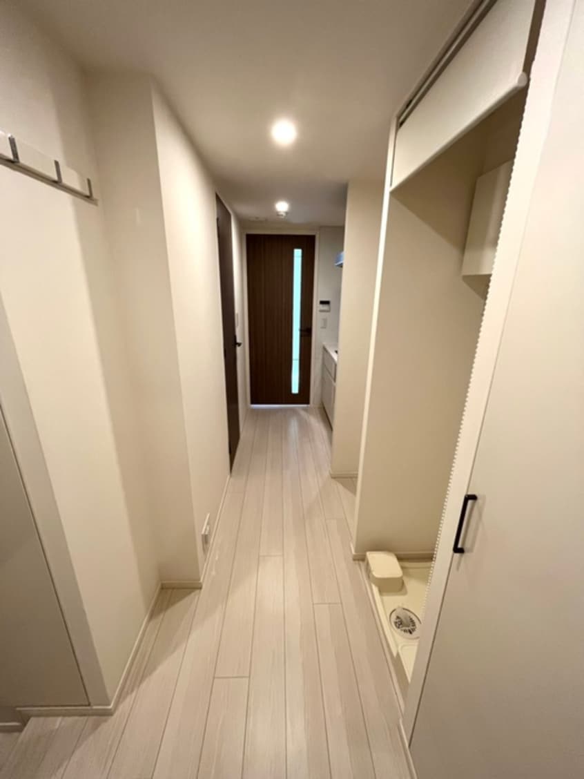 廊下 パークアクシス市谷加賀町