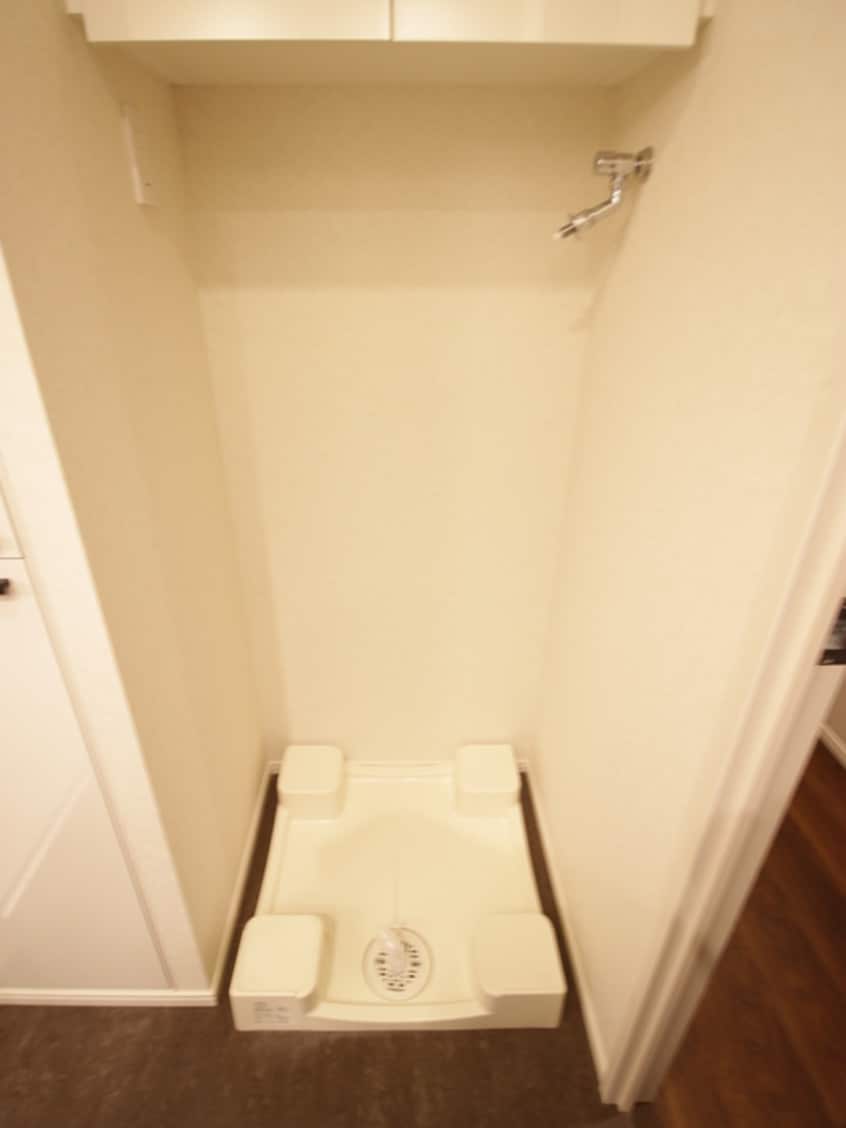 洗濯機置場 パークアクシス市谷加賀町