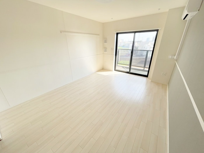 居室 FLORENTINE FLOAT