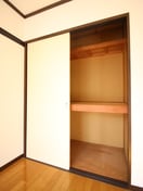 収納 シュラインハイツ