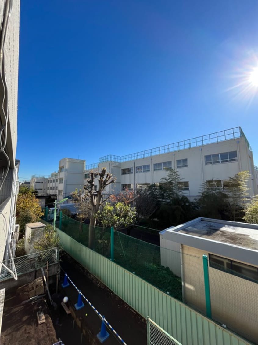 室内からの展望 ＣＯＲＮＵＳ桜上水