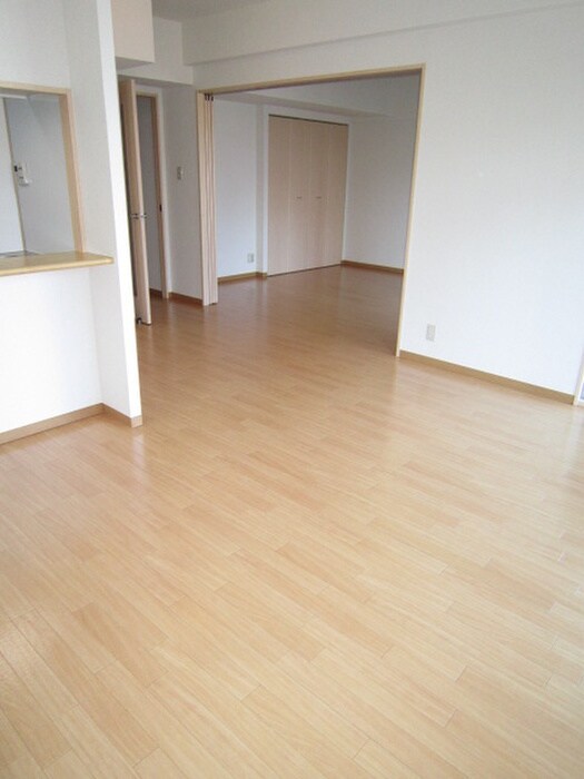 居室 BECK EAST