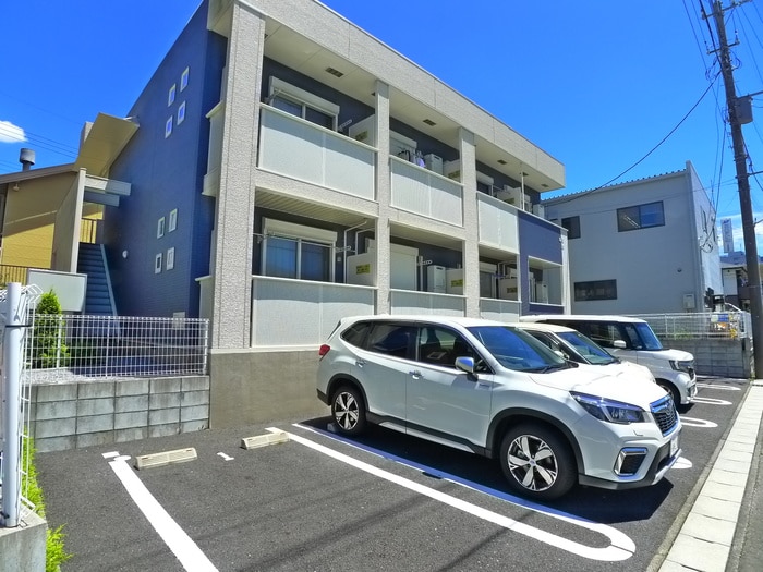 駐車場 スノーフレーク