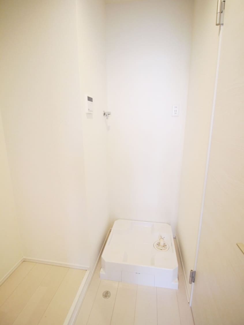 洗濯機置場 M・シャルム