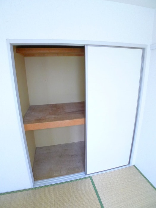 収納 メゾン菊富士Ａ