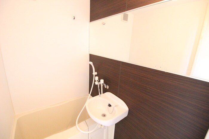 洗面 ユナイトシュロスサワ