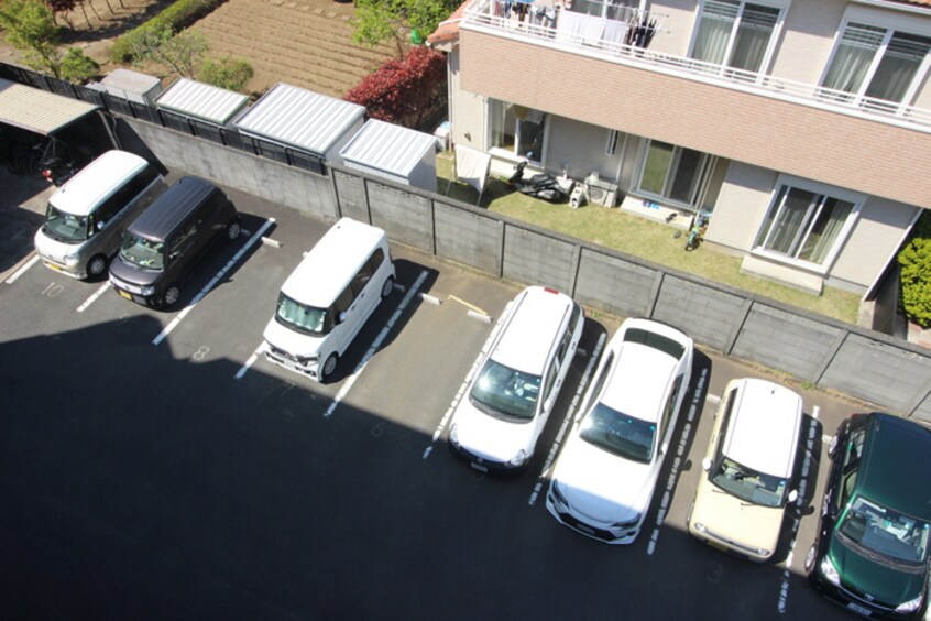 駐車場 ミルヴェール