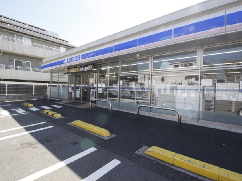 ローソン高津上作5丁目店(コンビニ)まで450m Plum tree garden Y