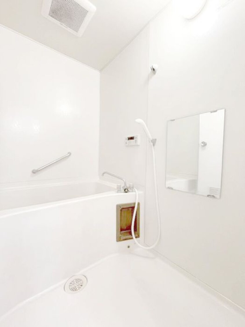 バス／シャワールーム等 アバンティイスズ