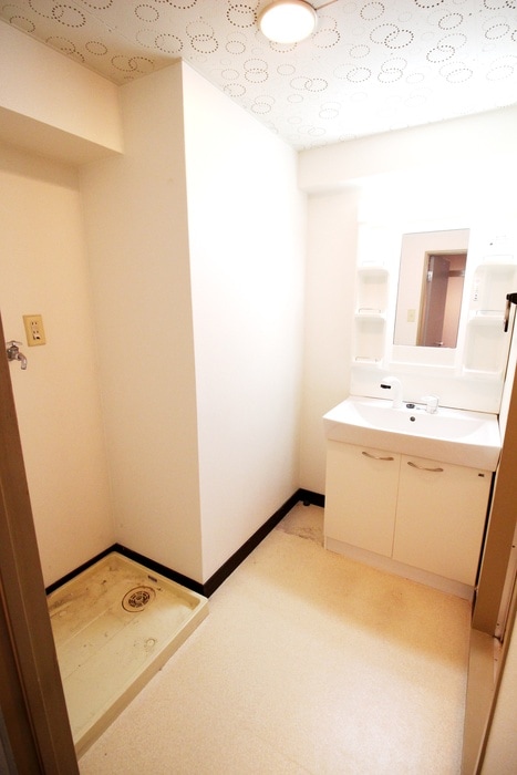 洗濯機置場 アバンティイスズ