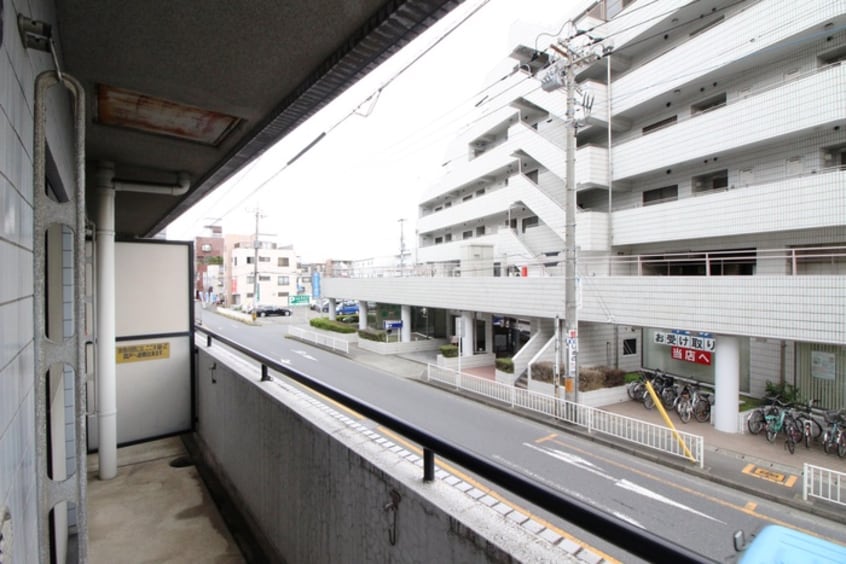 室内からの展望 アバンティイスズ