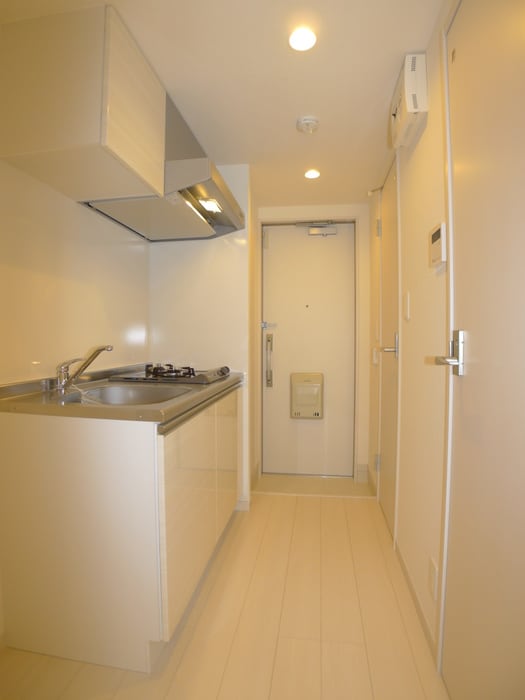 廊下 リブリ・宝英