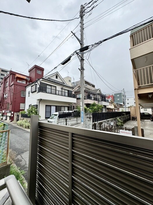 室内からの展望 プリムロ－ズ