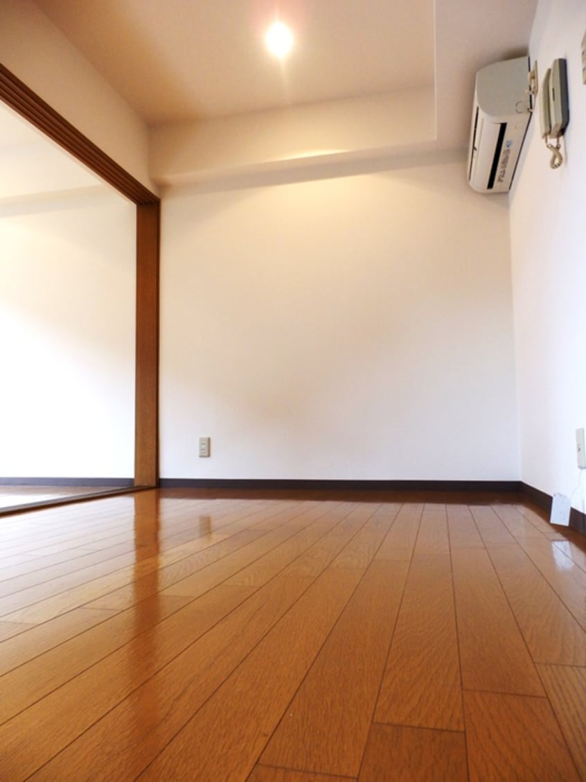 居室 ジュネス西麻布
