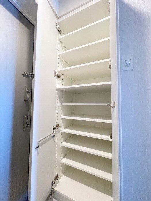 靴箱 クラリティア綾瀬