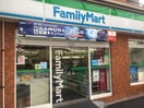 ファミリーマート新井薬師店(コンビニ)まで233m ローリエハイム