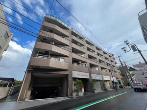 ｽﾃｰｼｮﾝｽｸｴｱ三ツ境（602）