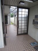 エントランス部分 セントヒルズ高砂(304)