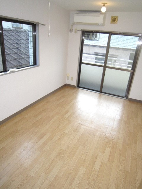 居室 セントヒルズ高砂(304)